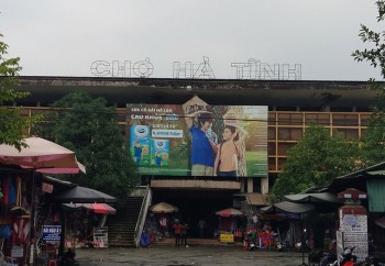Phát hiện nhiều sai phạm kéo dài tại chợ TP Hà Tĩnh