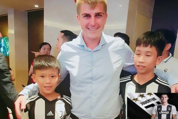 Hà Tĩnh:  Xóm nghèo “nức lòng” khi có hai cậu bé cùng trúng tuyển Học viện Bóng đá Juventus