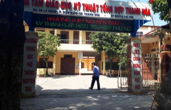 Thanh Hóa:  Xúc phạm thầy cô trên Facebook, 7 học sinh THPT bị đuổi học