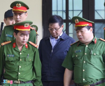 Viện kiểm sát công bố cáo buộc ông Phan Văn Vĩnh