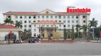 UBND tỉnh Hà Tĩnh 'né tránh' báo chí?