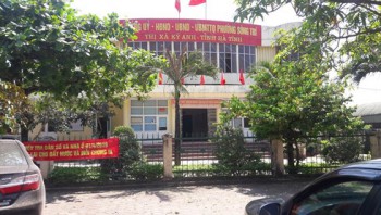 Hà Tĩnh: Chuyển trụ sở phường về nơi xập xệ, đất "vàng" cho thuê kinh doanh