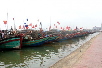 Hà Tĩnh: Bão tan, nghiêm cấm các tàu thuyển ra khơi