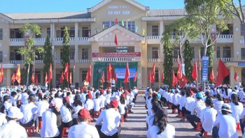 Hà Tĩnh: Một lớp học trường miền núi khó khăn đậu đại học 100%