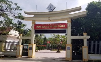 Viết tiếp bài “Lạm thu núp bóng chủ trương vận động tài trợ” tại trường THPT Trần Phú - Hà Tĩnh: Ai giao khoán cho giáo viên xin tiền tài trợ từ cựu học sinh?