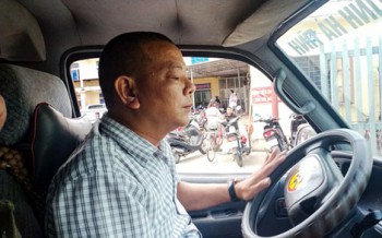 Người đàn ông ở Hà Tĩnh bỏ cả trăm triệu mua ô tô phục vụ miễn phí cho người nghèo
