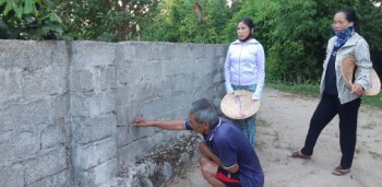 Hà Tĩnh: Hơn 10 năm dân phải lên phường qua cây “cầu khỉ”