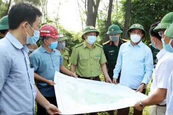 Chủ tịch UBND tỉnh Hà Tĩnh kiểm tra công tác PCCR khu vực núi Hồng Lĩnh