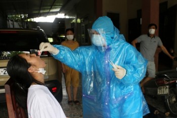 Hà Tĩnh: Phong tỏa UBND xã có ca nhiễm COVID-19 mới