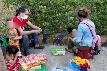 5 mẹ con người Nghệ An bị bỏ quên ở Huế đã về quê an toàn