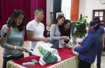 Nghệ An, Hà Tĩnh báo cáo số tiền ca sĩ Thủy Tiên cứu trợ lũ lụt