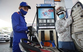 Giá xăng tiếp tục tăng mạnh, gần chạm mức 25.000đ/lít