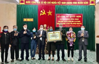 Hà Tĩnh công bố làng nghề truyền thống nón lá Ba Giang và đan lát Phú Quý