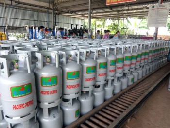 Giá gas tăng lần thứ 8 liên tiếp