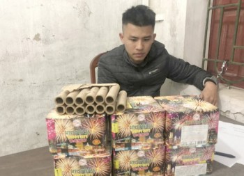 Khởi tố thanh niên đi bán pháo và đốt pháo ở Hà Tĩnh