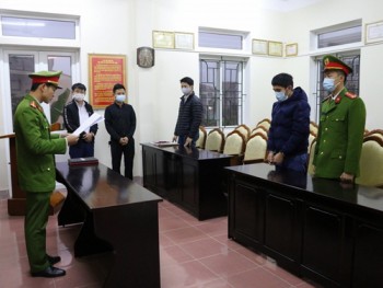 Khởi tố, bắt tạm giam đối tượng lừa đảo chiếm đoạt hơn 2,8 tỉ đồng ở Hà Tĩnh