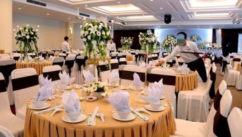 Thừa Thiên Huế: Đám cưới, tiệc mừng phải đăng ký số lượng người với UBND phường, xã