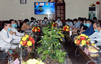 Tổng cục Giáo dục nghề nghiệp khảo sát chuyển đổi số cho Trường CĐKT Việt Đức Hà Tĩnh