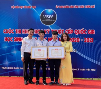 Học sinh Trường THPT Phan Đình Phùng đạt giải tại Cuộc thi KHKT cấp quốc gia học sinh trung học, năm 2021.