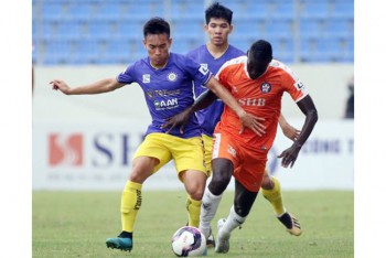Vòng 7 Giải Bóng đá vô địch quốc gia LS V.League 1-2021 Hoàng Anh Gia Lai củng cố ngôi đầu, Hà Nội FC gây thất vọng