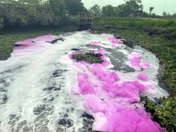 Vụ nước cống chuyển màu hồng ở TP Hà Tĩnh: “Thủ phạm” chưa lộ diện