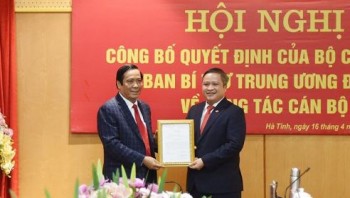 Đồng chí Trần Tiến Hưng được Bộ Chính trị điều động về Ủy ban Kiểm tra Trung ương