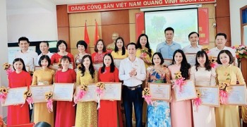 Trường THPT Phan Đình Phùng: Sơ kết 5 năm thực hiện Chỉ thị 05-CT/TW của Bộ Chính trị về đẩy mạnh học tập và làm theo tư tưởng, đạo đức, phong cách Hồ Chí Minh.