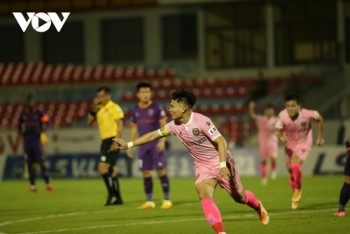 V-League 2021: Nam Định vào top 3, Hà Tĩnh thoát khỏi đáy bảng