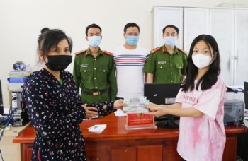 Hà Tĩnh: Học sinh lớp 7 nhặt được gần 30 triệu đồng trả lại cho người đánh rơi