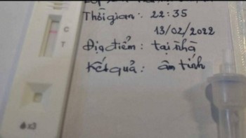 Test Covid-19 định kỳ cho học sinh: Vừa đau mũi con, vừa "đau ví" mẹ