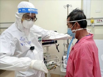 Ngày 23/2, Việt Nam có 60.355 ca nhiễm mới SARS-CoV-2, Hà Nội tăng vọt lên trên 7.400 ca