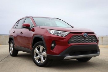 Toyota ngưng sản xuất tại Nhật do bị tấn công mạng