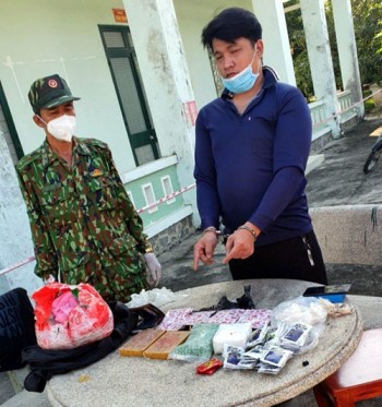 Tây Ninh: Bắt đối tượng vận chuyển 2,7kg chất ma túy qua biên giới