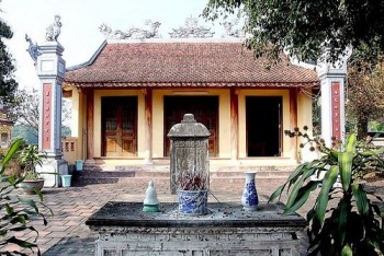 “Độc lạ” Làng Bia ở Hà Tĩnh có hiếu hỉ không cần thiệp hồng chỉ cần thông báo bằng loa