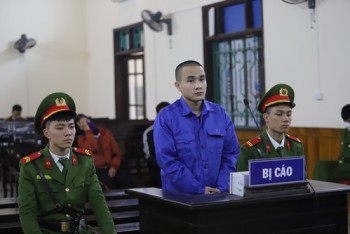 Phạt 11 năm tù kẻ đánh công an, truy sát bạn ở Hà Tĩnh