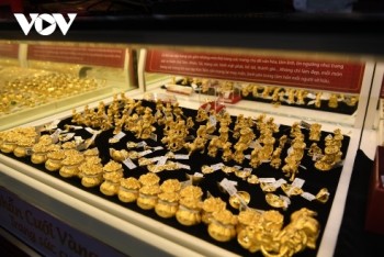 Giá vàng trong nước giảm sốc gần 2 triệu đồng/lượng