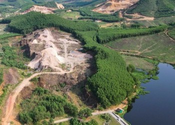 Hà Tĩnh: Ngổn ngang sau đóng cửa mỏ