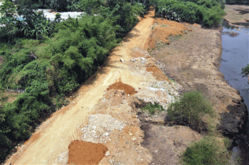 Hà Tĩnh: Nhà thầu dùng vật liệu thải xây dựng đắp nền đường hơn 14 tỷ đồng