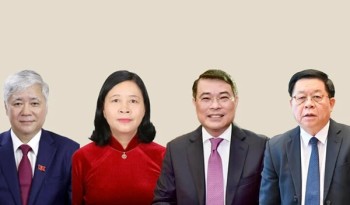 Bầu bổ sung 4 Ủy viên Bộ Chính trị khóa XIII