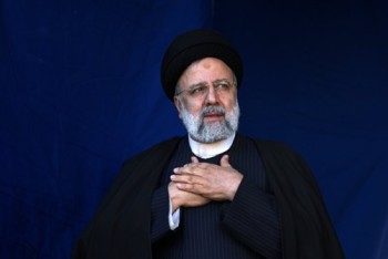 Tổng thống Iran qua đời trong vụ rơi máy bay