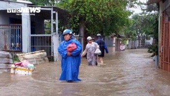 Đợt mưa tầm tã ở miền Trung khi nào giảm?