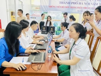 Hơn 200 y, bác sĩ đăng ký hiến mô tạng khi qua đời