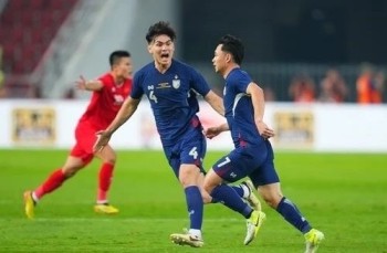 Báo Thái Lan nói điều bất ngờ về giải thưởng của Supachok ở ASEAN Cup