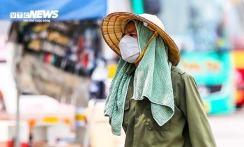 Dự báo thời tiết ngày 21/4: Nắng nóng, oi bức từ Bắc vào Nam
