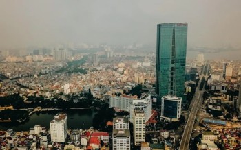 Dự báo thời tiết ngày 26/4: Bắc Bộ mưa rào và dông, Trung Bộ chấm dứt nắng nóng diện rộng