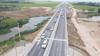 Tăng cường bảo đảm ATGT trên 3 tuyến cao tốc mới đưa vào khai thác