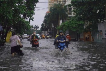 Miền Bắc, Nam Bộ mưa đến bao giờ?