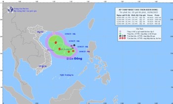 Áp thấp nhiệt đới trên Biển Đông, cách quần đảo Hoàng Sa khoảng 360km