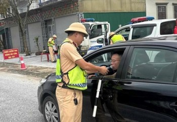 Hà Tĩnh xử lý 51 tài xế 'dính cồn' trong một ngày