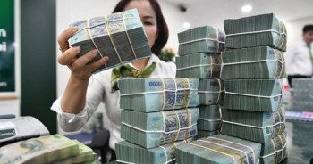 Tiền gửi tại ngân hàng có diễn biến hiếm thấy